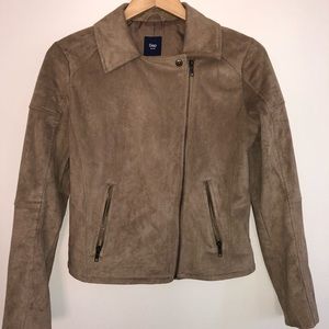 Versatile Gap Suede Jacket